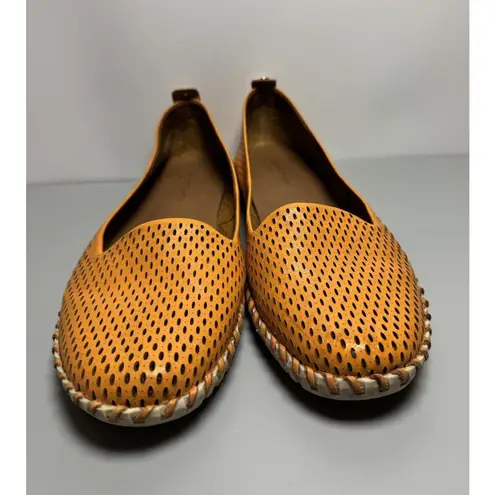 Bottero Alora Women’s Comfortable Yellow Leather Casual Shoe Flat Size 8 US