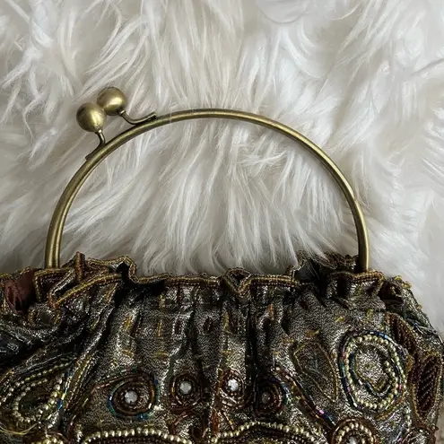 Vintage 70s Gold beaded lame egyptian flapper girl formal purse evening clutch