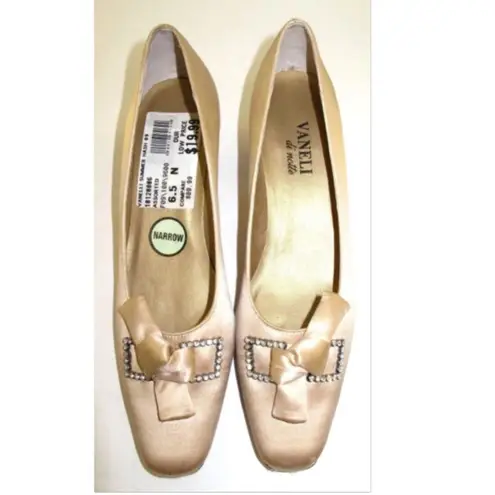 Notte Van Eli di Square Toe Beige Satin Shoes 6.5N