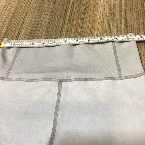 Varley Women’s Light Gray Activewear Leggings – Size S – NWOT