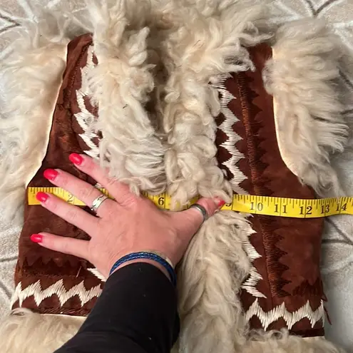 Vintage 70s faux suede sherpa embroidered fur Yellowstone Pilgrim vest Size undefined