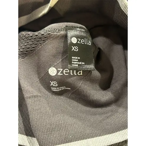 Zella  Sports Bra Women's XS Gray Seamless Racerback Top Activewear Athleisure