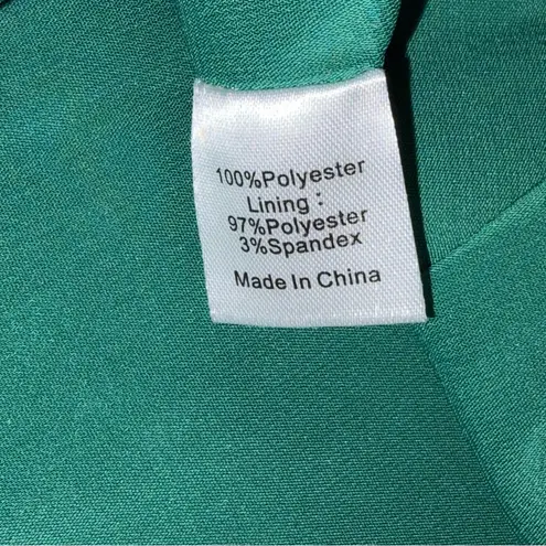 Tuckernuck Green Faye Tie Back Blouse Shirt Top size Medium