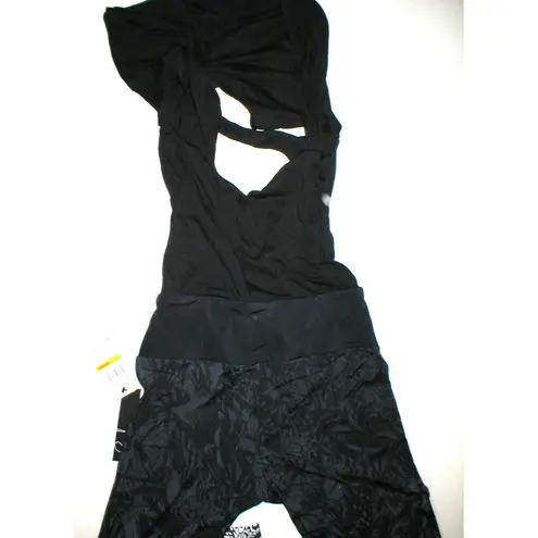 NWT New Peony Me Yoga Pilates Barre Jumper Leggings S Jumpsuit One Piece Top Wal Black