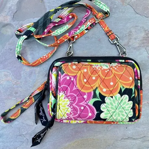 Vera Bradley Cross Body Purse/Wallet. Pre loved