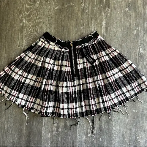 Dolls Kill Current Mood Plaid Black, Red & White Skirt w/ Ring Detail Size Small Black