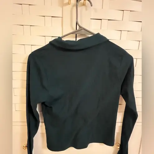 Livi Cute Dark Green Long Sleeve Button Shirt Collared Cute