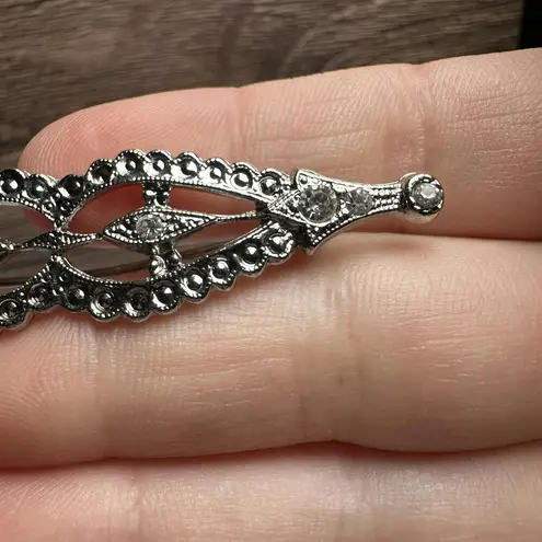 1928 Collection Rhinestone Art Deco Style Brooch Pin Silver Tone
