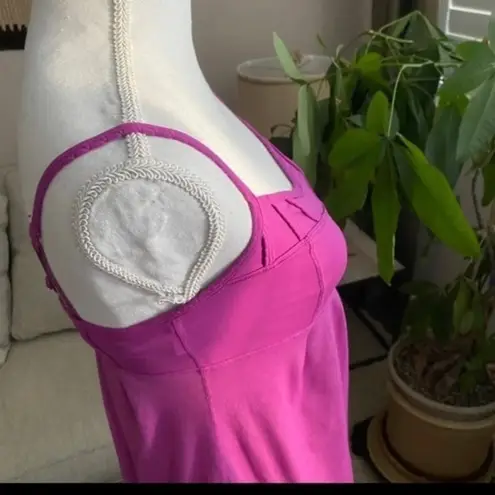 Lululemon  Athletic Workout built-in bra pink tank