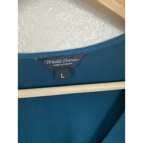 Wallis Evera Lou Vneck Top Evergreen Plum Size L