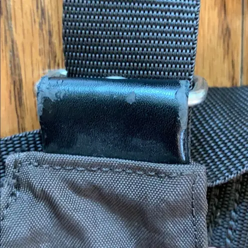 Baggallini Brown Slingback Crossbody Bag