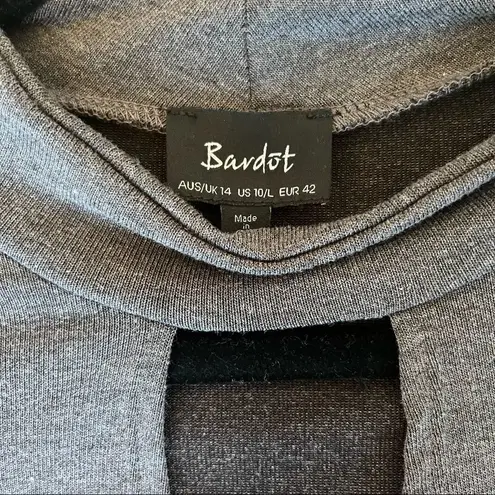 Bardot Mock Neck Keyhole Long Sleeve Top in Dark Gray Large