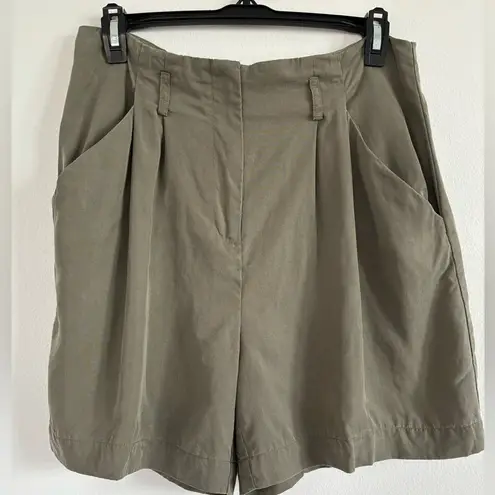 White House | Black Market  Olive Green Trouser Shorts Size 6