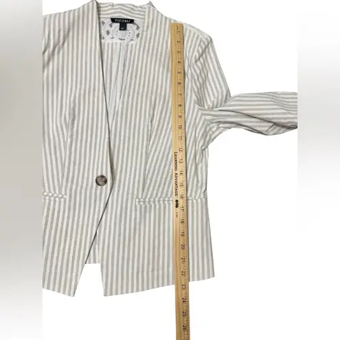 Roz & Ali Striped Blazer Jacket