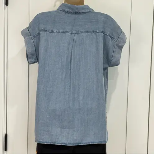 Velvet Heart Edison Shirt Chambray Button Up Short Sleeve Blue Pocket Small New