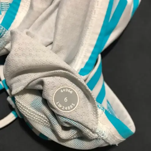 Lululemon  Sports Bra