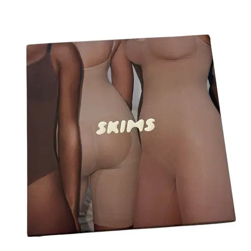 SKIMS Size L/XL Sculpting Thong Bodysuit Sienna Brown Shapewear Iconic NWT