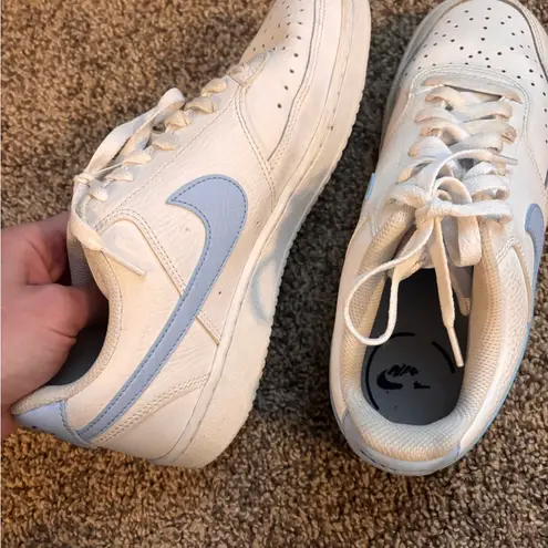 Nike  Women's Court View Low Sneakers, Carolina Blue & White