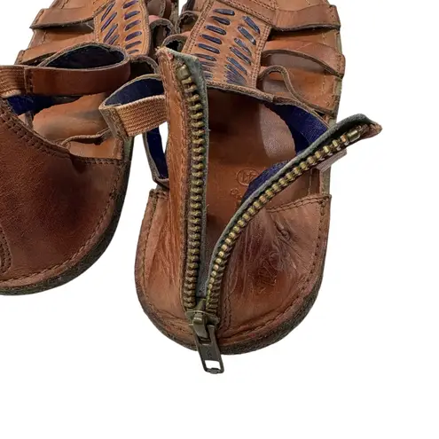 Kickers Women's Brown Leather Gladiator Sandals Back Zip Strappy Retro Boho 41 Size 9
