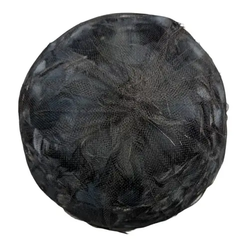 Vtg 1950s Haya Rochel Black Feather Covered Mesh Netting Pillbox Cloche Hat