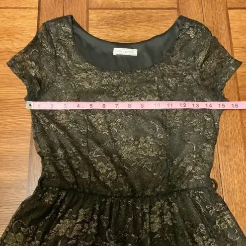Body Central Vintage Floral Lace Black & Gold Dress Size S