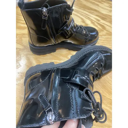 Tod's Women's 6.5 Black Patent Leather Side Zip Lace Up Ankle Strap Combat Boots