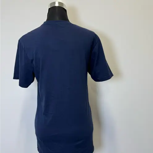 Dolly Parton “Butterflies & Red Dress” Graphic Tee – Size Small Blue