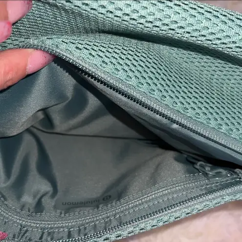 Lululemon  Fast Track Bag 8L *Knit Mesh Crater Blue NWT