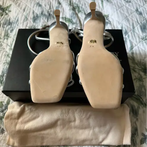 Badgley Mischka Loyalty Silver Sandal Heel 6.5 Kitten Heel Knot Detail