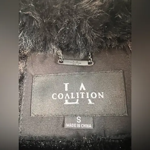la coalition NWOT VEGAN CLUB Fur Lined Coat