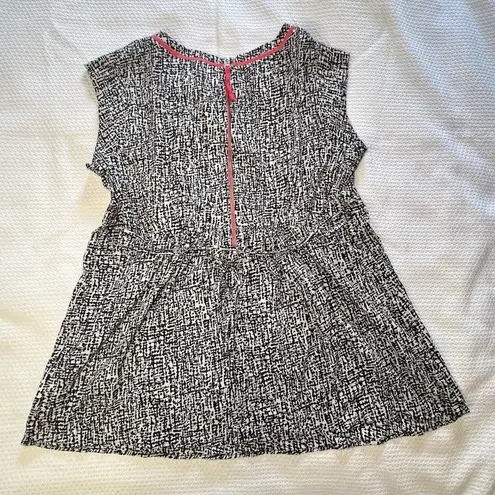 Motherhood Maternity Women's Short Sleeve Babydoll Scoop Neck Casual Top Medium