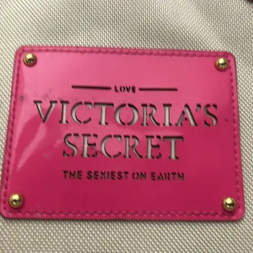 Victoria's Secret Victoria’s Secret bag! Pink & tan—no damages-a couple of marks on inside-see pic