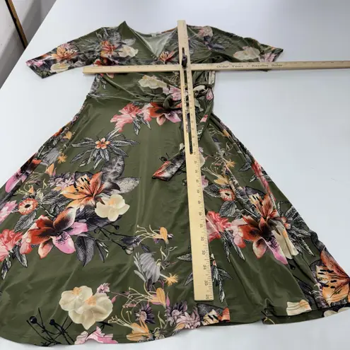 Gilli Dress Womens Small Floral Wrap Midi Half Sleeve Boho Made in USA Spring Green