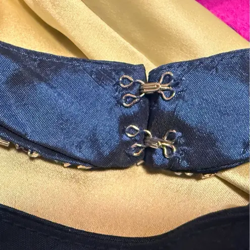 Wow! Prom & Pageant 100% Silk Formal Dress Sleeveless Gold Blue Y2K Size 4