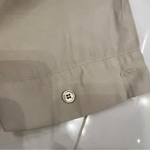 The Frankie Shop
Long Sleeve Button-Up Top
Size: M