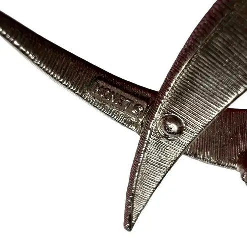 Monet Vintage Heart Disease Ribbon Brooch Pin Fashion Jewelry Red