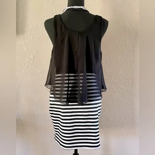 Love j 🪩 Striped Body-con Dress w/ chiffon top🪩 ~large