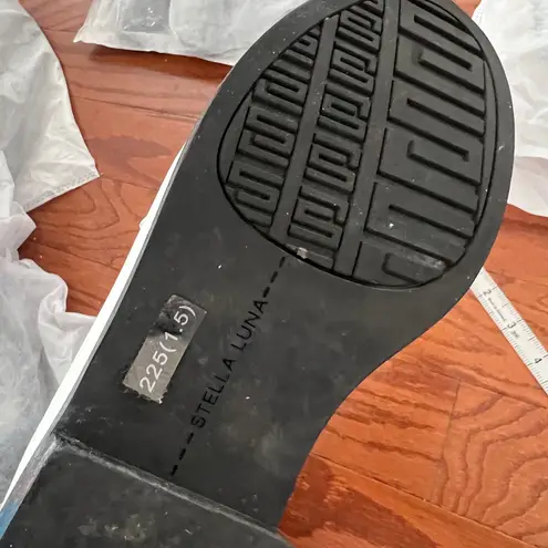 Stella Luna Elegant White Loafers with Crystal Buckle Size undefined