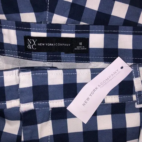 New York And Company NWT Size 18 Blues & White Gingham Plaid Shorts