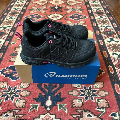 NWT Nautilus Carbon Nano