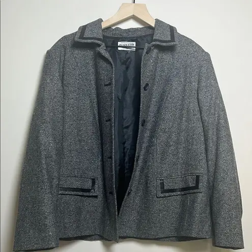 Pendleton Blazer and Pants Plus Size Black & White