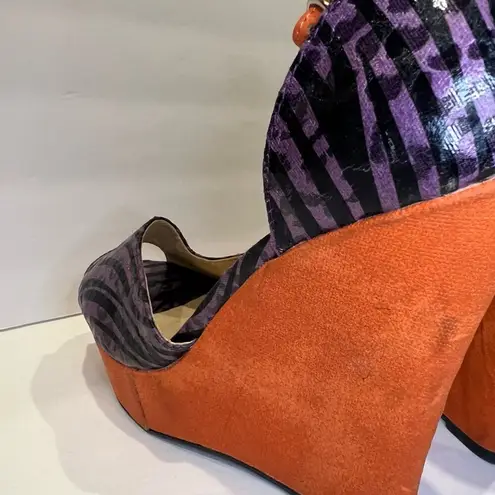 FRH Women's Colorful Animal Print Wedge Heels Size 8.5 Orange