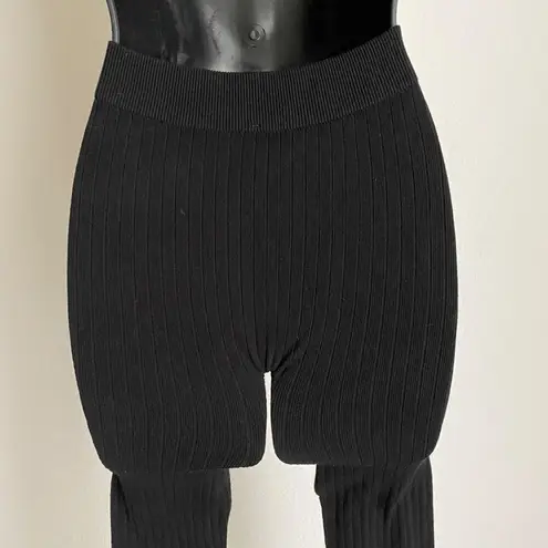 Colorful sz ONE SIZE black thermal thick legging NWT