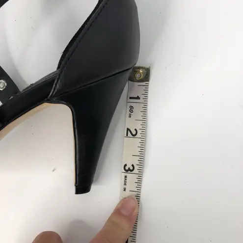 Isola Damar Black Sandal 3.5" Heels Grommets Womens Size 9.5