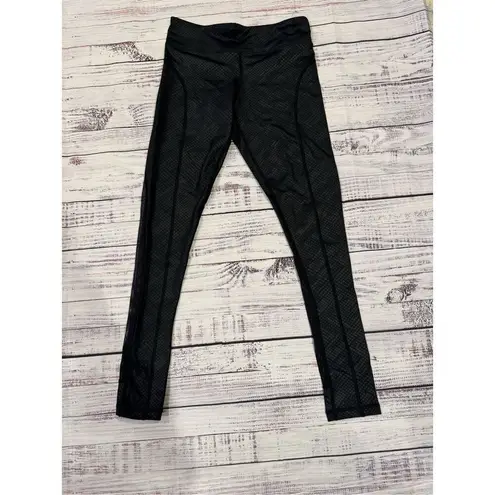 TLF Gizmo Mesh Leggings in Black Embossed Breaking Point Print Size Small