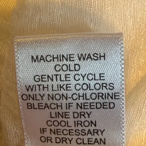 Melissa Paige White Flowy Blouse