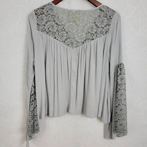 PPLA Womens Blouse Size Medium Gray Lace Long Sleeves Button Down Flowy