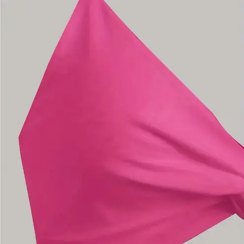 NWOT Solid V Neck Bikini Top, Twisted High