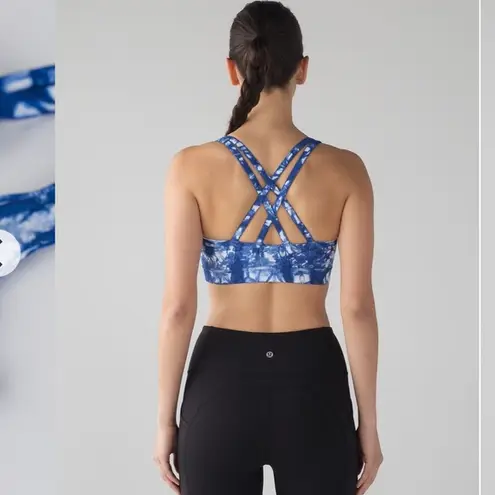 Lululemon  Energy Bra Shibori
Shibori Varsity Blue White