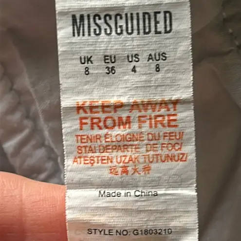 Missguided Women’s Rolled Cuff Lightwash Denim Jean Shorts